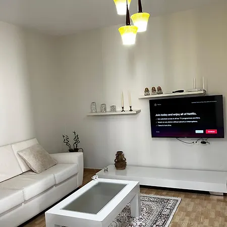 Apartment Rebeka's Apartment-myslym Shyri Tirana